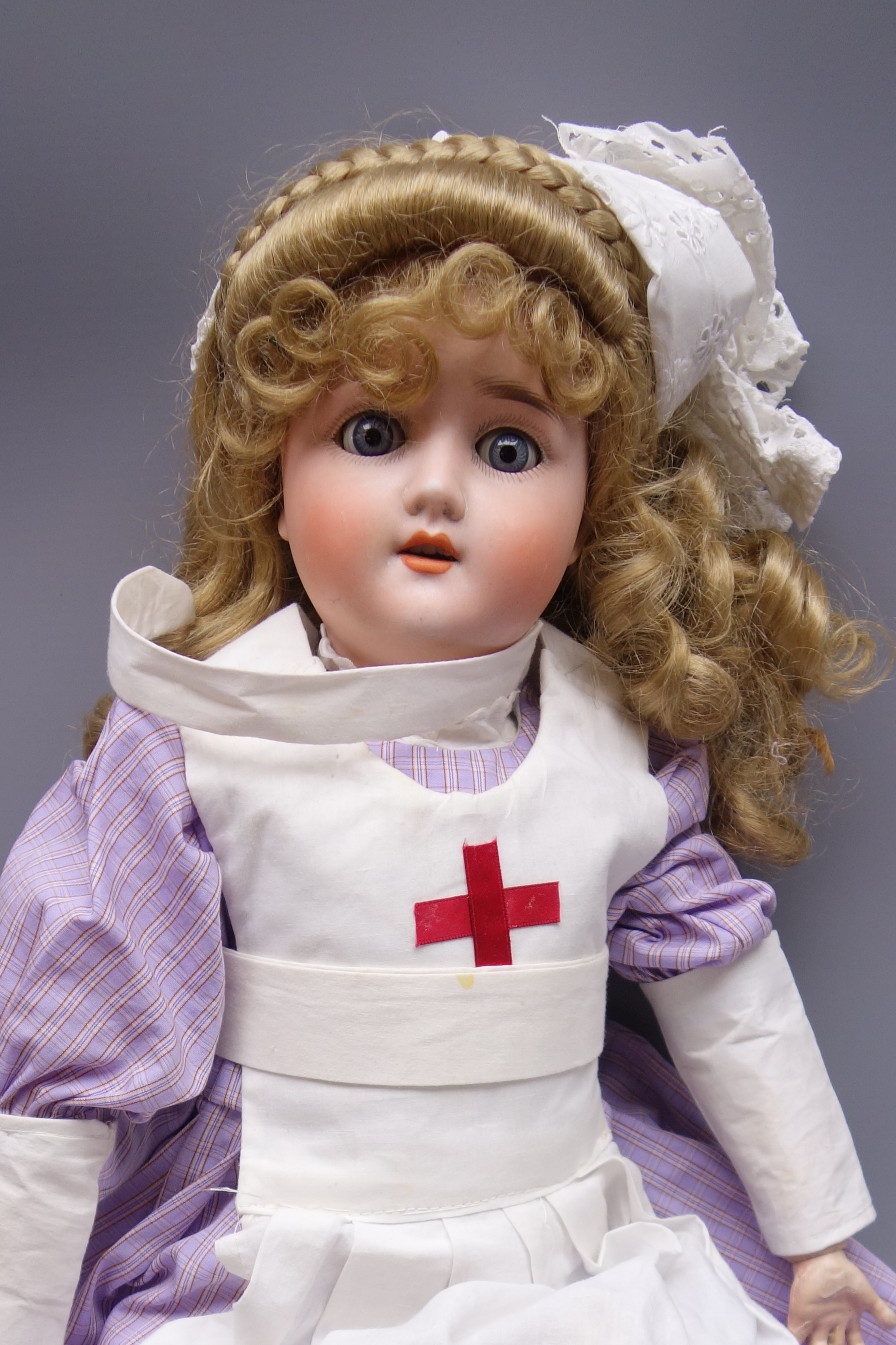 Schoenau & Hoffmeister bisque head doll with applied hair, grey sleeping eyes, - Image 2 of 3