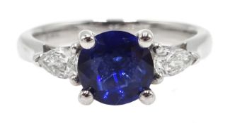 18ct white gold round sapphire and pear shaped diamond ring, hallmarked, sapphire 1.