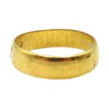 22ct gold band, Birmingham 1914 Condition Report Approx 6.