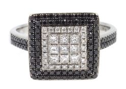 18ct white gold round brilliant cut and princess cut black and white diamond ring,