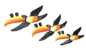 Three graduated Toucan wall plaques by Arklow L26cm max Condition Report <a