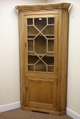 19th century pine corner cabinet, projecting cornice,