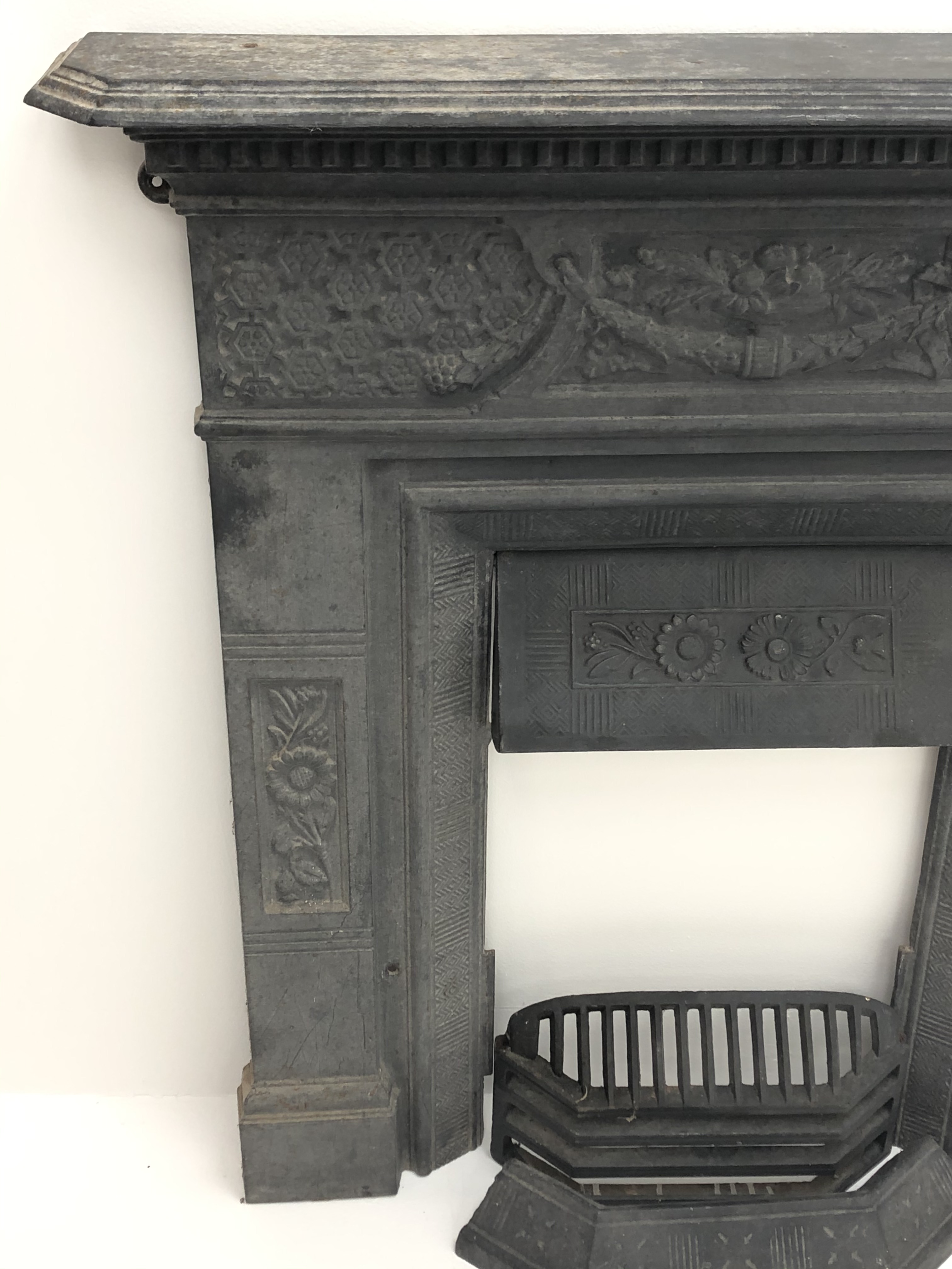 Victorian cast iron fireplace, moulded top, dentil frieze, W90cm, - Image 3 of 3