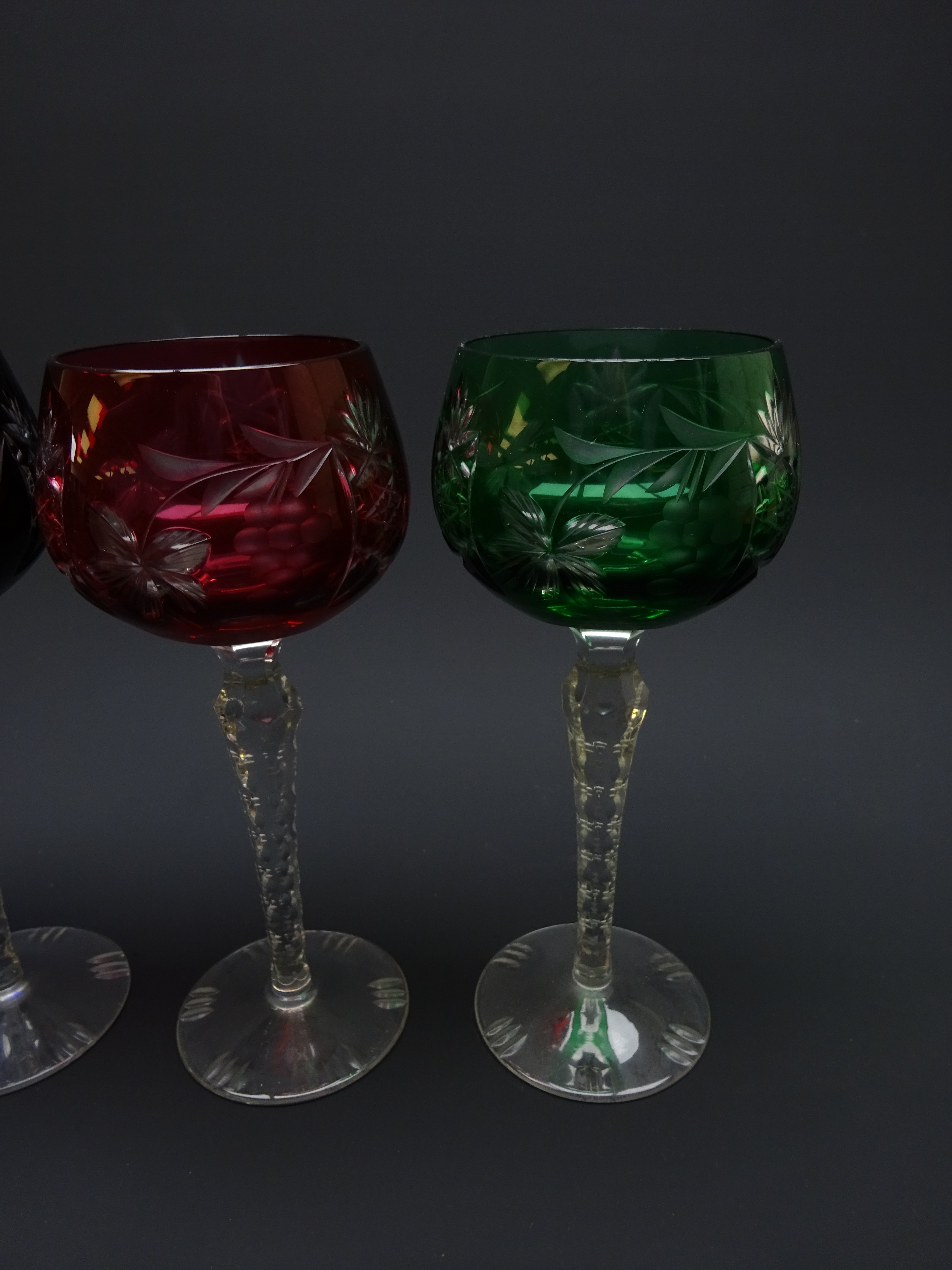 Set of six harlequin flash and cut glass hock glasses (6) Condition Report <a - Image 2 of 2