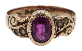Edwardian 9ct gold amethyst and seed pearl ring Chester 1906 Condition Report 2.
