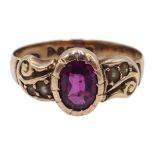 Edwardian 9ct gold amethyst and seed pearl ring Chester 1906 Condition Report 2.