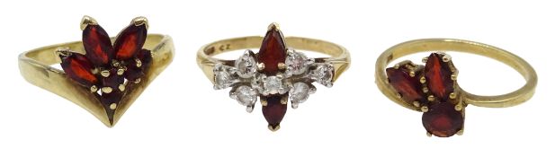 Three 9ct gold garnet dress rings Condition Report sizes P N and O 7.