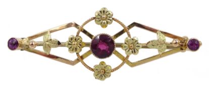 Victorian gold amethyst and garnet bar brooch, stamped 9ct Condition Report 2.