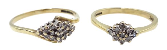 Two 9ct gold diamond cluster rings hallmarked Condition Report 3.