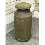 Cast iron milk churn, D33cm, H72cm Condition Report <a href='//www.