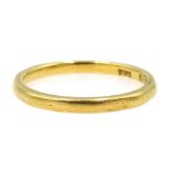 22ct gold wedding band, approx 2.