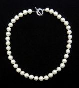 Single strand freshwater pearl necklace with silver clasp,