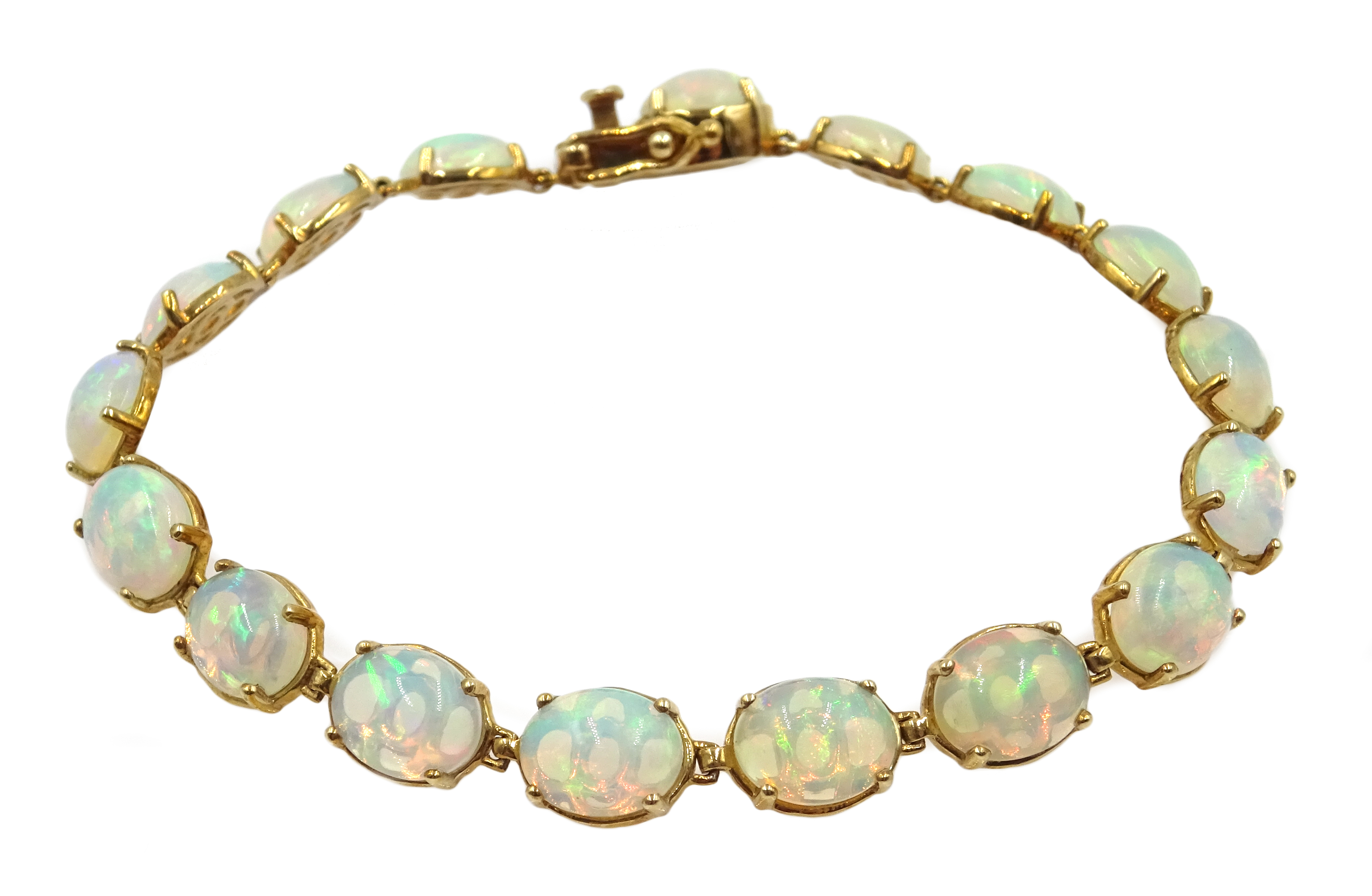 9ct oval opal link bracelet, stamped 375 Condition Report Length = 20cm,