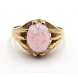 9ct gold single stone oval opal ring, hallmarked Condition Report Approx 2.