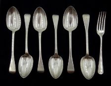 Set of six Irish Victorian silver spoons, Old English pattern by John Smyth,