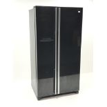 Daewoo FRAX22B3B American style fridge freezer, W92cm, H178cm,