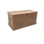 Large early 20th century pitch pine country house log chest, hinged lid with clasp, two handles,
