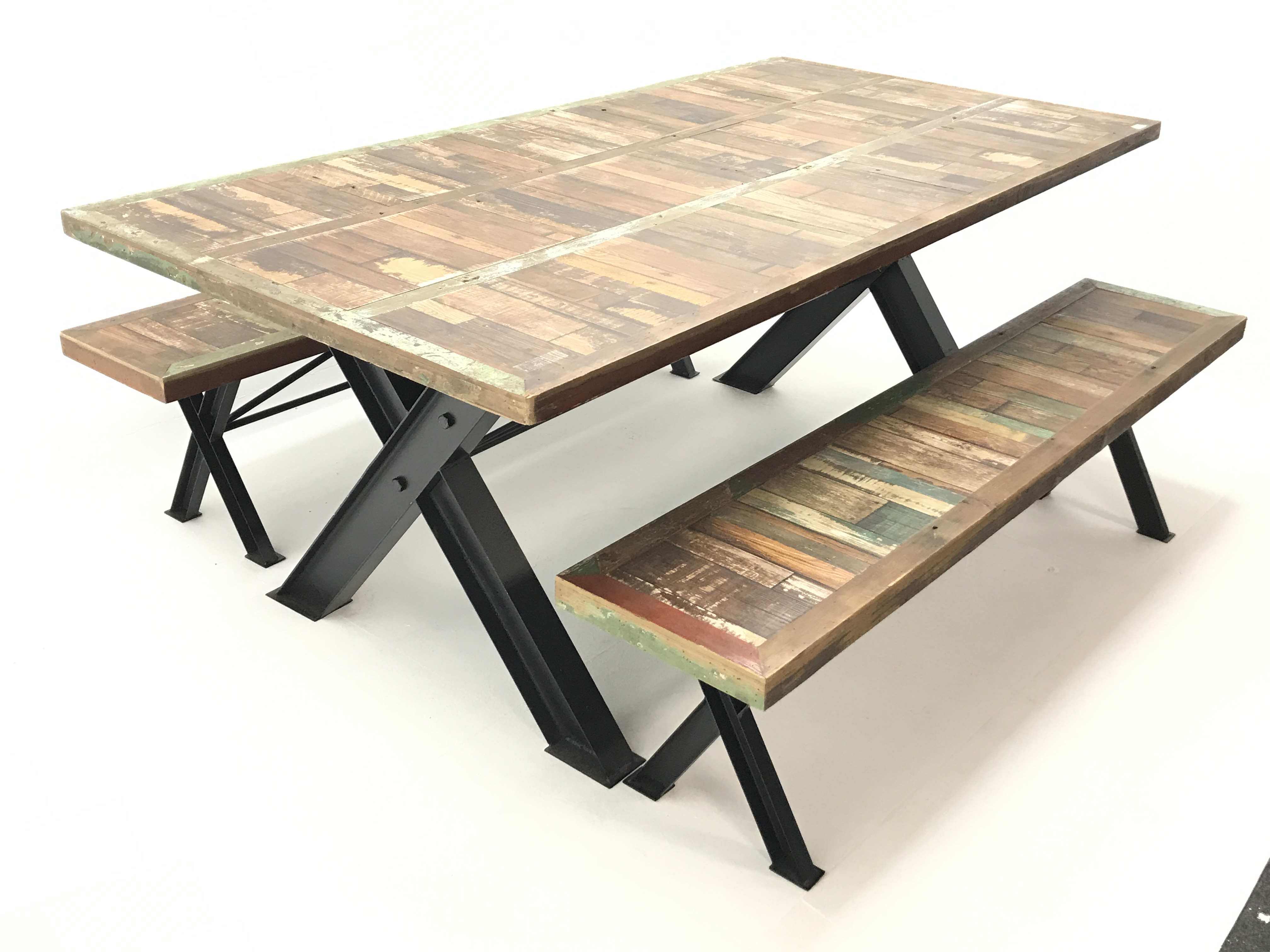 Rectangular rustic planked effect dining table, 'X' metal supports (200cm x 100cm, - Image 2 of 3