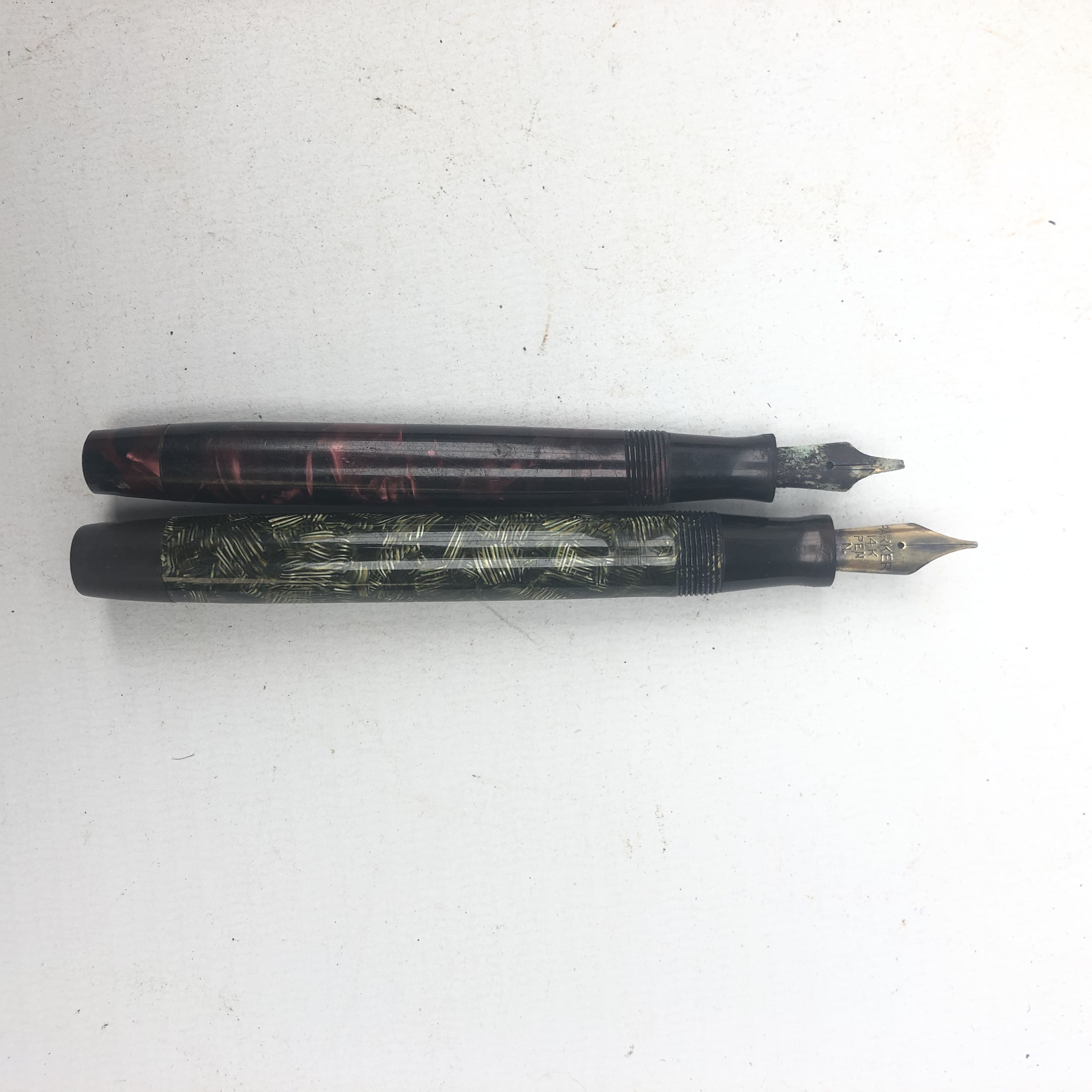 Parker Victory fountain pen the nib stamped 14k, Parker Vacumatic Fountain Pen (Canada), Burnham No. - Image 3 of 3