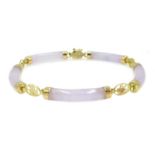 14ct gold lavender jade link bracelet, hallmarked Condition Report Approx 10.