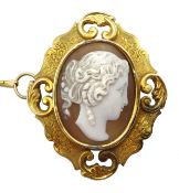 Victorian 15ct gold cameo brooch, depicting Classical lady, scroll and engraved mount,