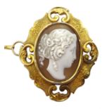 Victorian 15ct gold cameo brooch, depicting Classical lady, scroll and engraved mount,