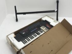 Clavier personnel PK-210 Genexxa keyboard and stand Condition Report <a
