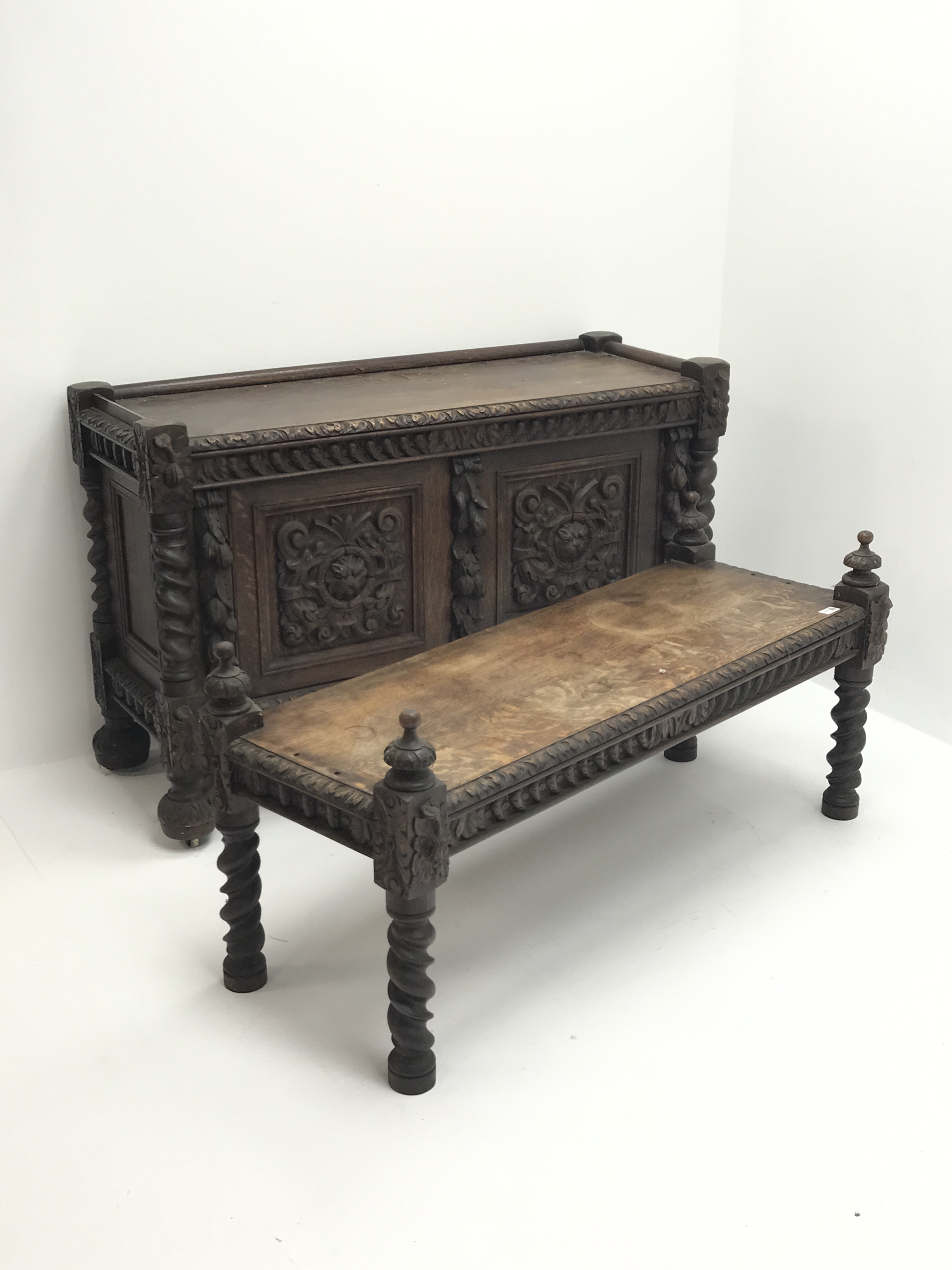 Victorian heavily carved two tier oak buffet, removable top tier on barley twist supports, - Image 5 of 5