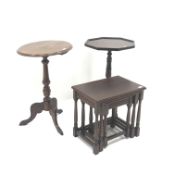 Victorian mahogany oval pedestal table, turned column, three carved sabre supports (W56cm, H75cm,