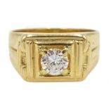 Chinese 18ct gold gentleman's single stone diamond ring, stamped 750, central diamond approx 0.