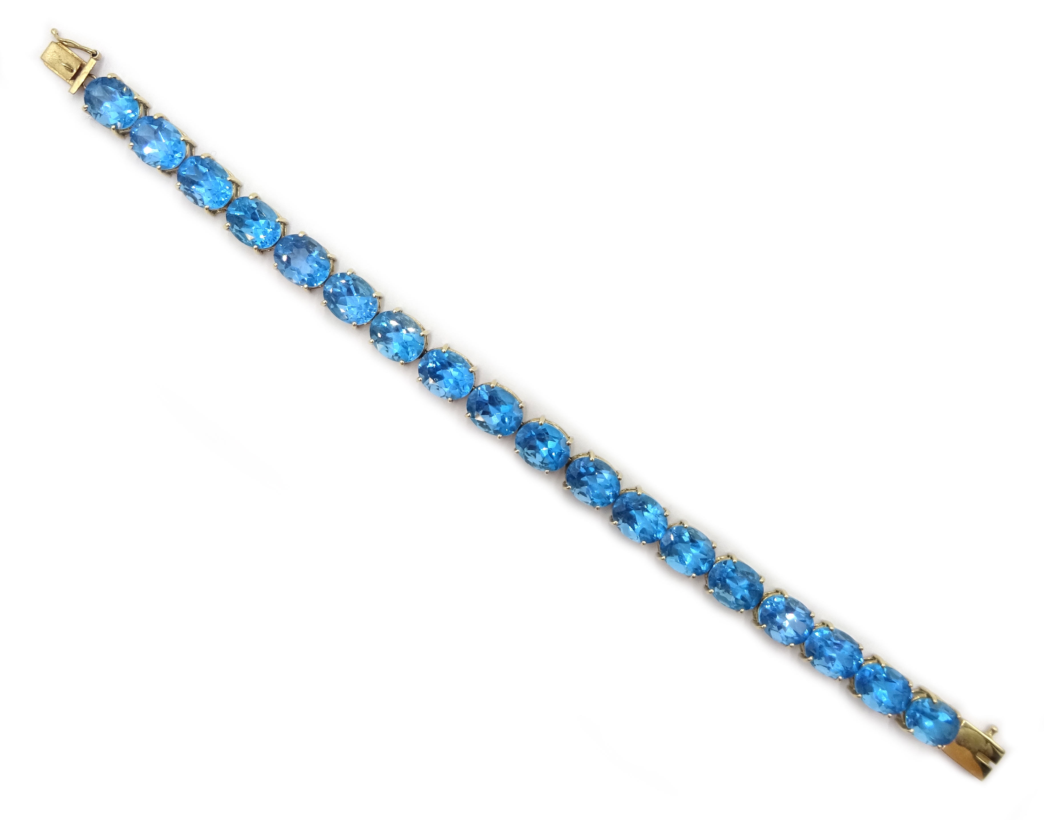 9ct gold oval Swiss blue topaz link bracelet, hallmarked Condition Report Approx 21. - Image 2 of 2