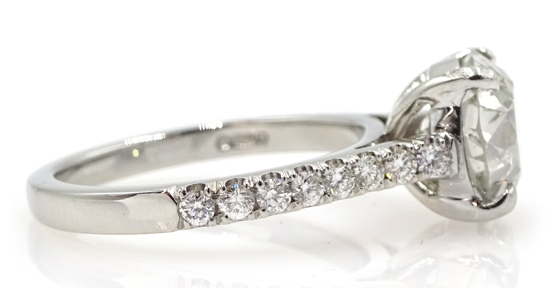 Platinum old cut diamond solitaire ring with diamond set shoulders, hallmarked, central diamond 2. - Image 5 of 8