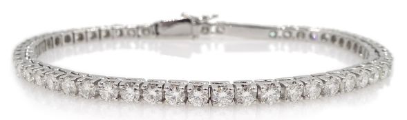 18ct white gold round brilliant cut diamond bracelet, stamped 750, diamond total weight 7.