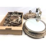A selection of assorted silver plate, to include a mounted mirrored cake stand,