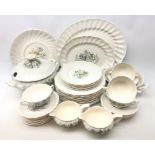 Royal Doulton Sutherland pattern dinner service Condition Report <a