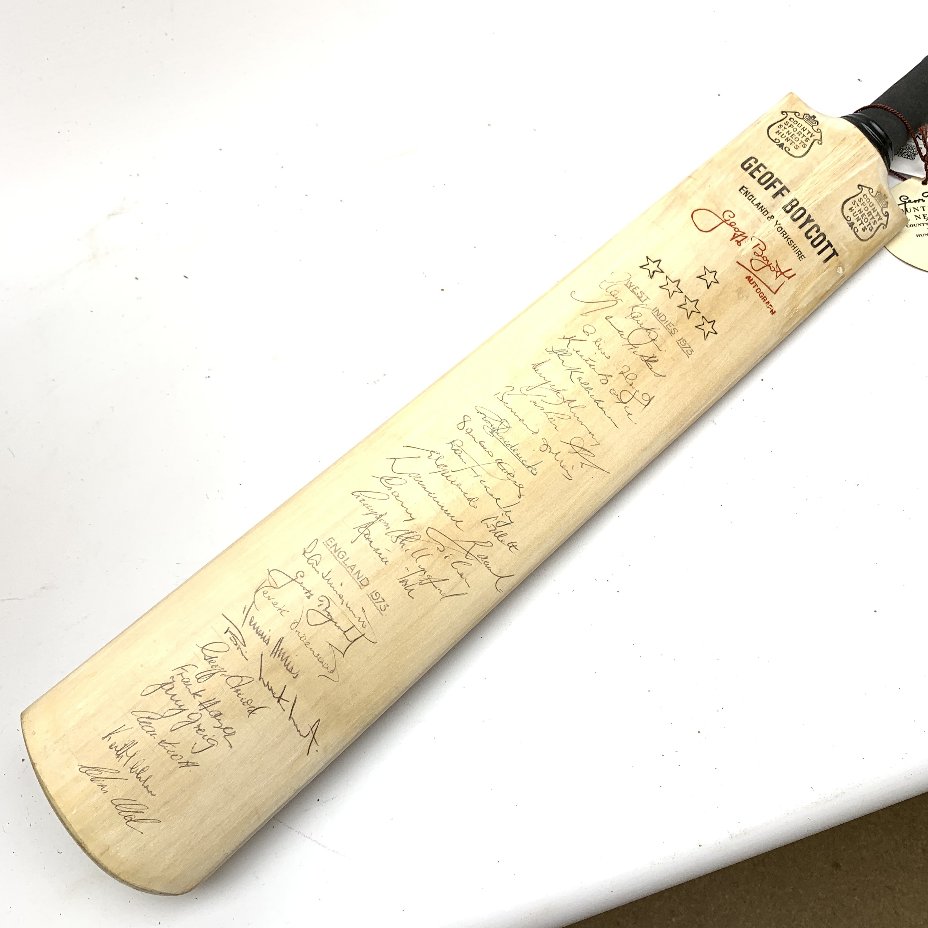 Caerulea Geoff Boycott full size cricket bat signed to the front by the 1973 West Indies and - Image 2 of 2