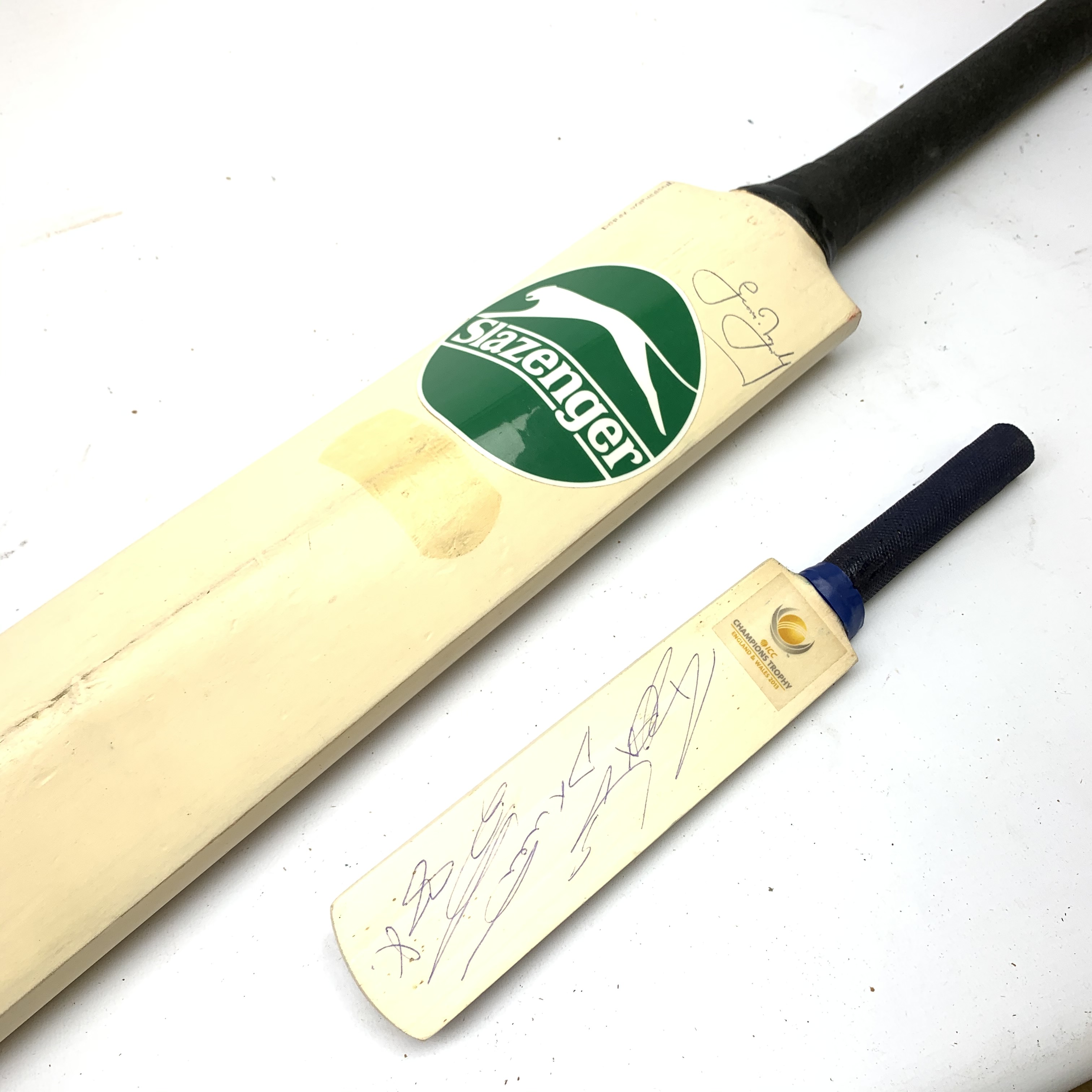 Autographs - full size Slagenger cricket bat signed by Geoffrey Boycott and an ICC Trophy miniature