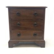 A 19th century mahogany miniature or apprentice chest of drawers,