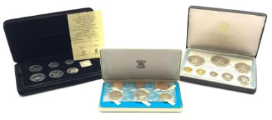 Isle of Man decimal proof set 1971, Isle of Man 1978 sterling silver beautifully uncirculated coin s