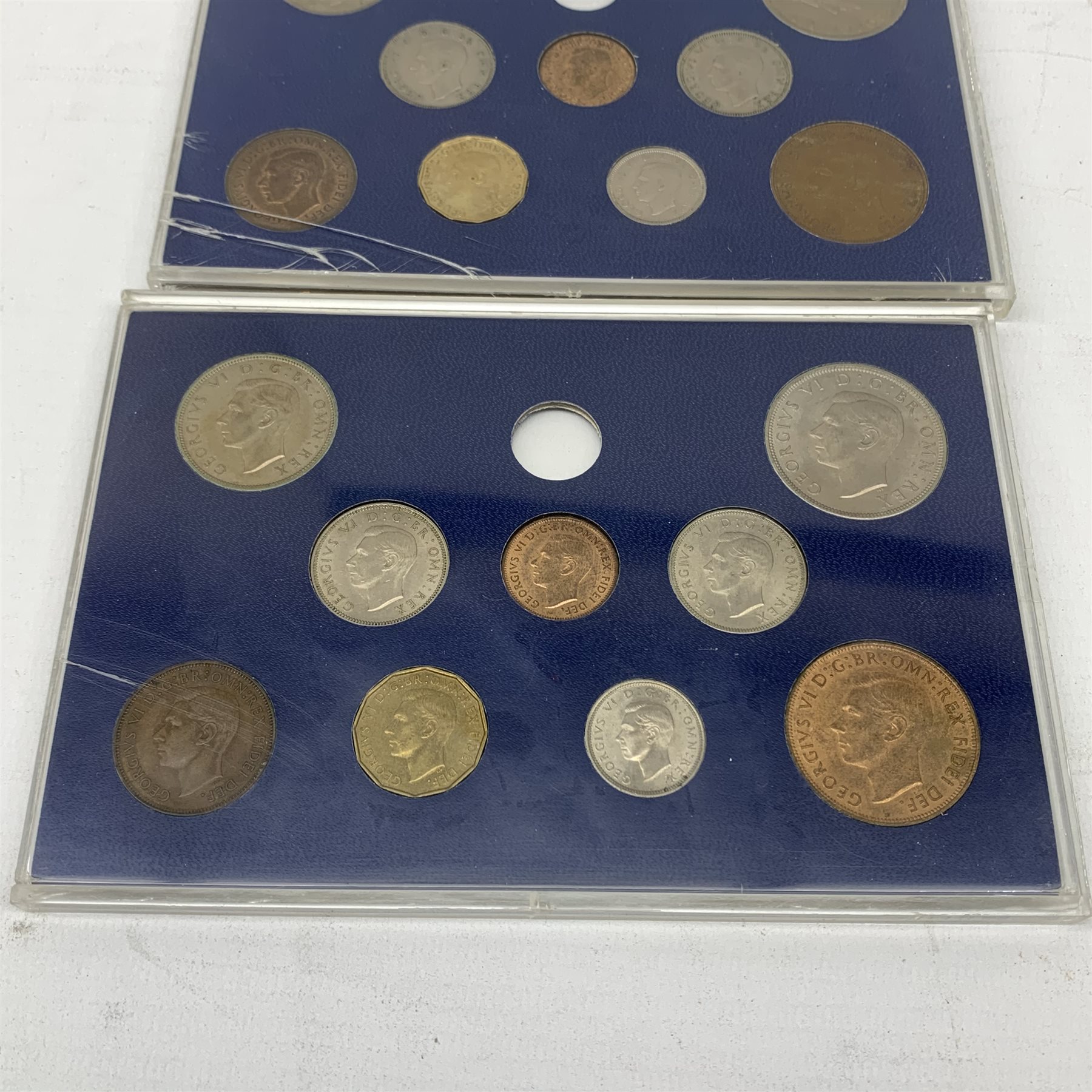 Various Great Britain year type sets, mostly complete, including 1942 , 1943, 1944, 1946, 1950 and - Image 4 of 5