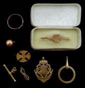 Gold R.N.A.S badge, cross brooch, medallion charms and ring, all 9ct hallmarked, stamped or tested