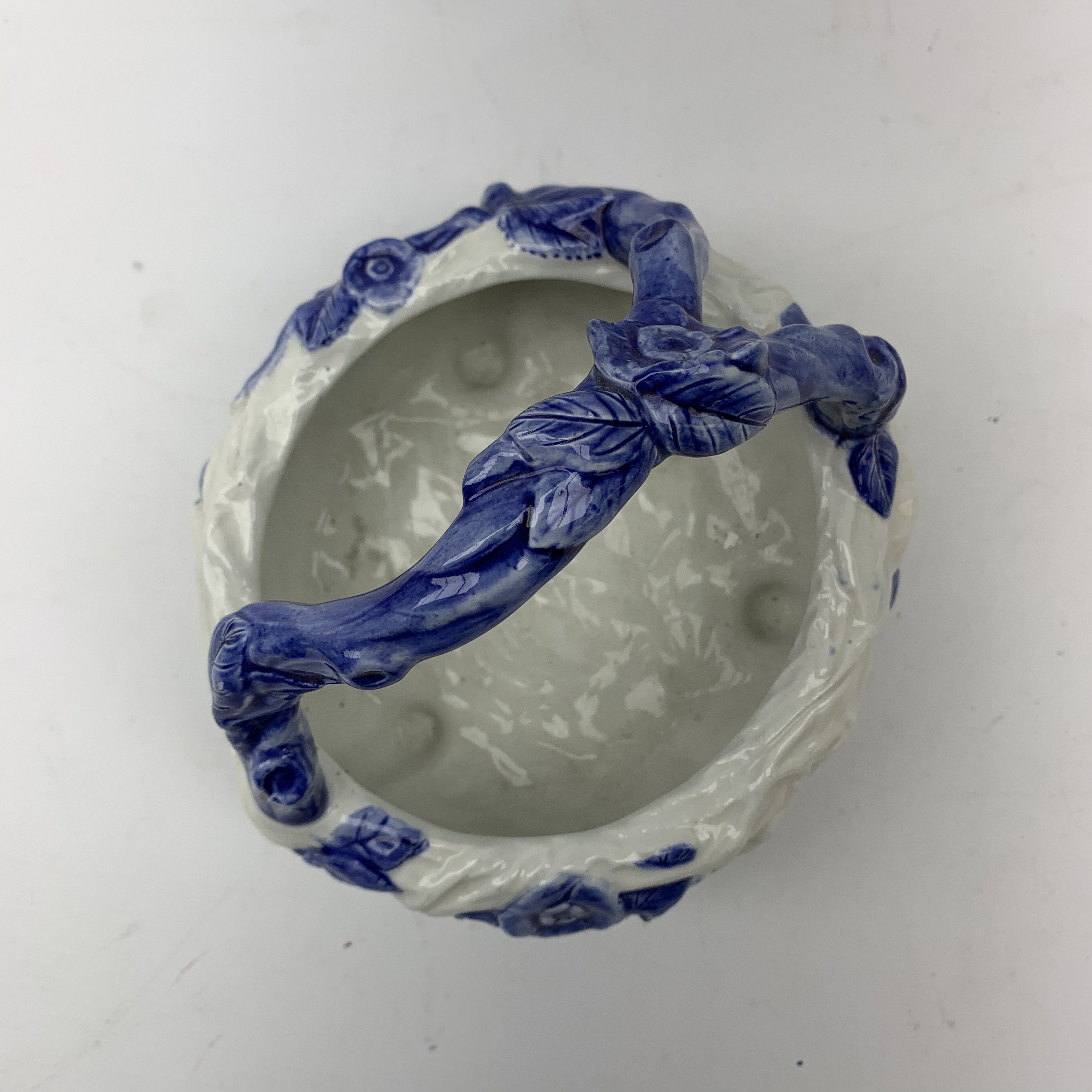 A late Victorian Royal Worcester blue and white basket, modelled as a birds nest with naturalistical - Image 2 of 3