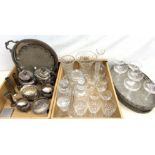 A quantity of assorted silver plate, to include a pair of oval trays with engraved foliate detail t