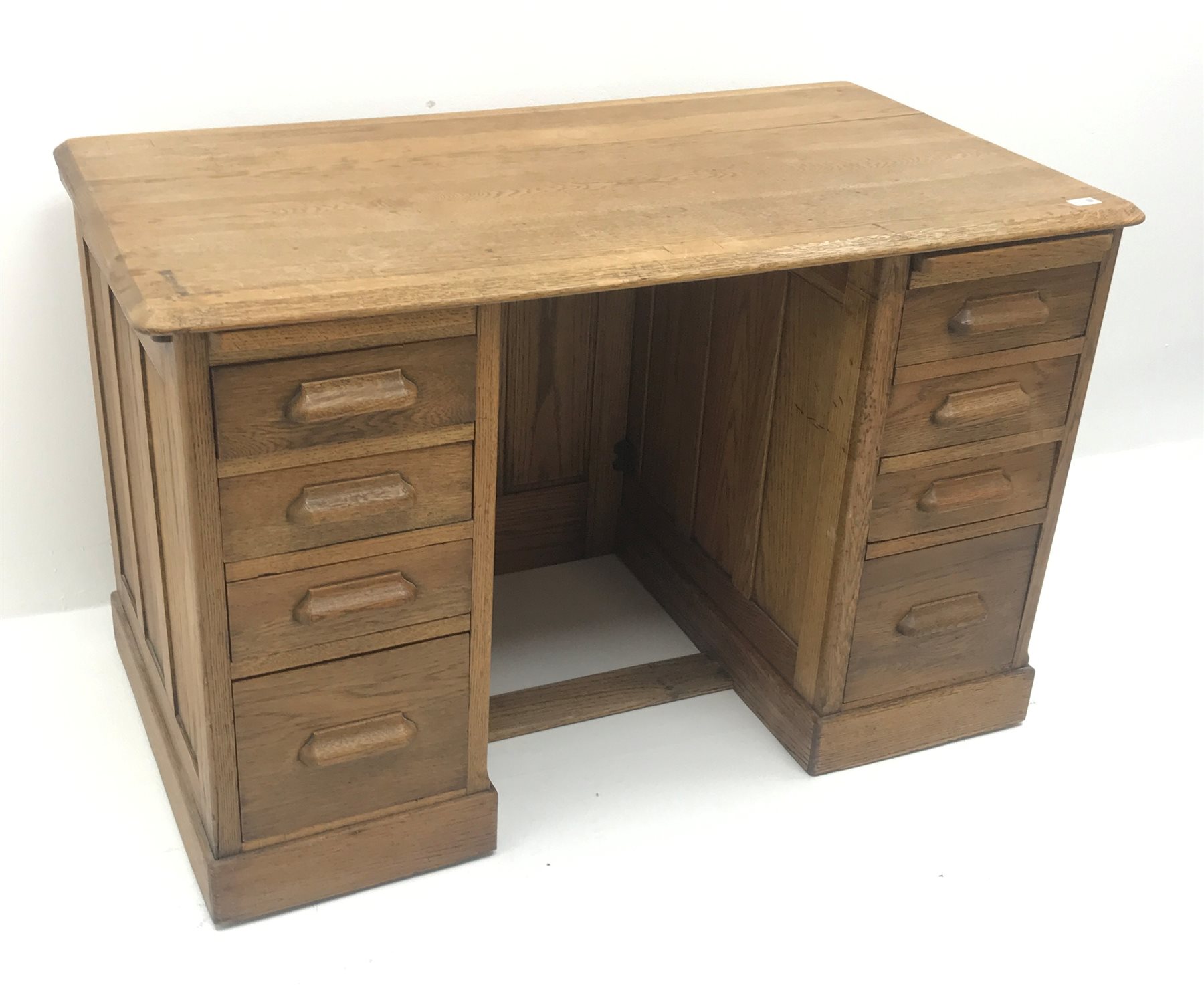 Vintage oak twin pedestal desk, two slides, eight drawers, plinth base, W122cm, H78cm, D68cm - Image 4 of 5