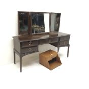 Stag Minstrel mahogany dressing table, raised mirror back (W153cm, H128cm, D47cm) and retro teak tel