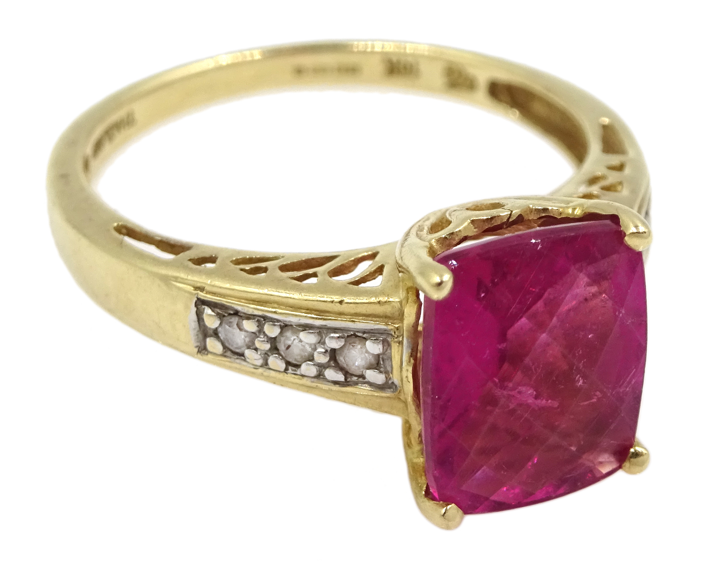 14ct gold briolette cut rubellite ring, with diamond set shoulders, hallmarked - Image 2 of 3