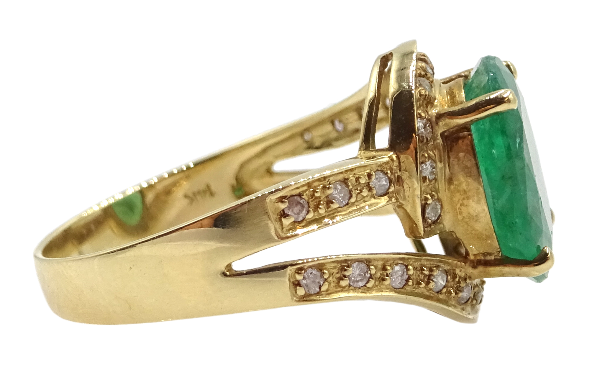 Gold oval emerald ring with diamond swirl surround and shank, stamped 14K - Image 7 of 8