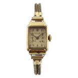 9ct gold Rotary watch, London 1947, on gold-plated strap