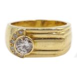 18ct gold round brilliant cut diamond ring, rubover set with half moon surround, stamped 18K,diamond