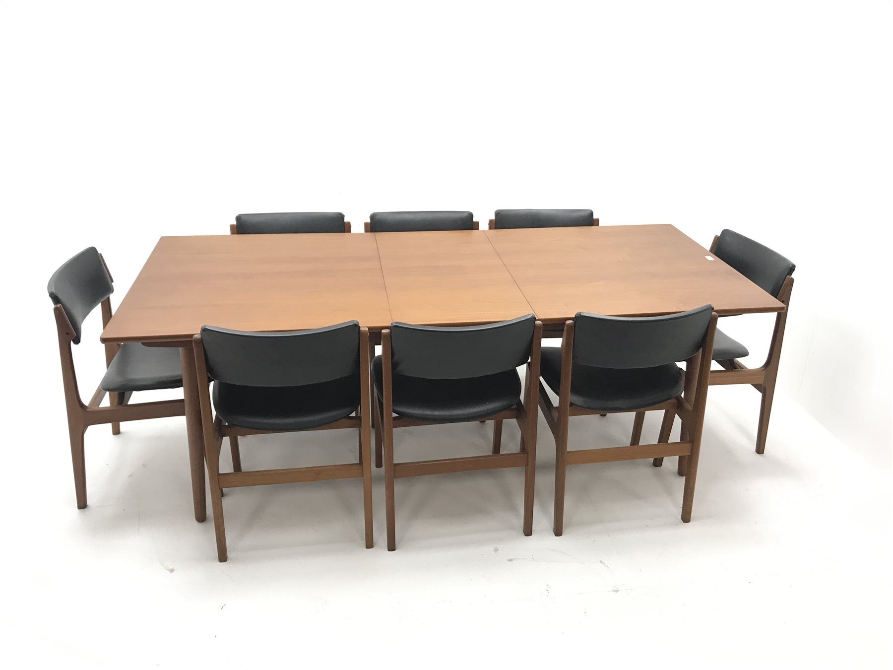 Danish teak extending dining table, single leaf, turned tapering out splayed supports (W210cm extend - Image 3 of 16